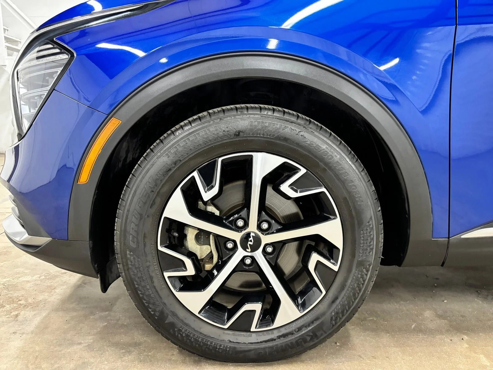 Used 2025 Blue Kia EX image 10