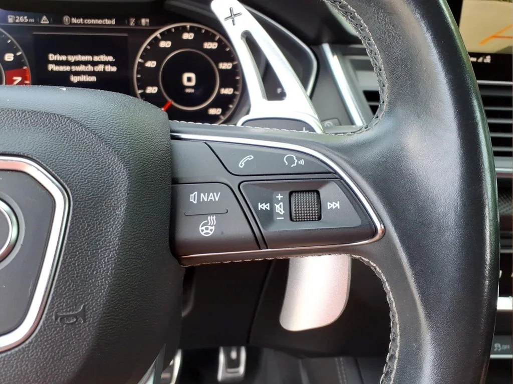 Used 2018 White Audi 3.0T Prestige image 12