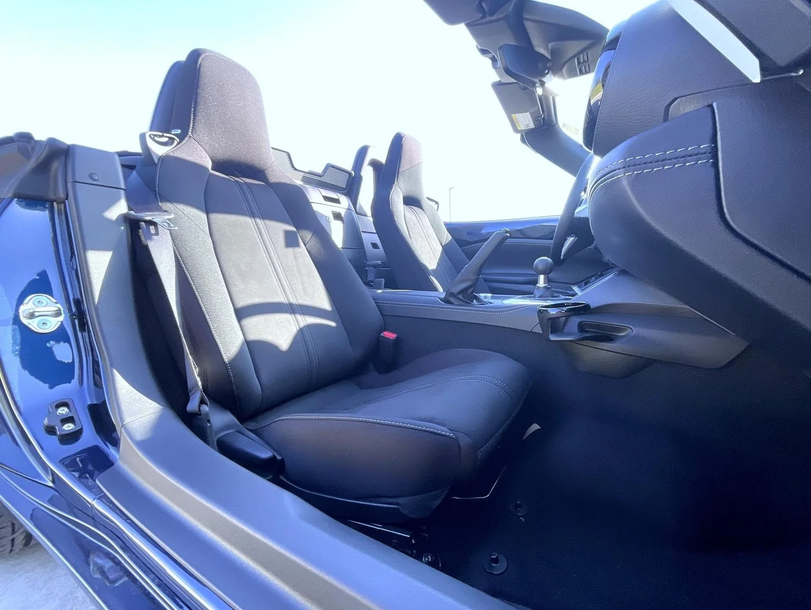 New 2026 Deep Crystal Blue Mica Mazda Club image 15