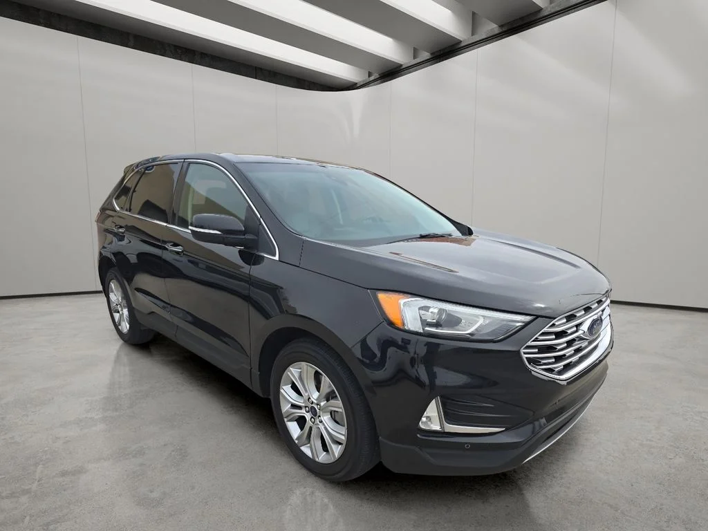 Used 2022 Black Ford Titanium image 7