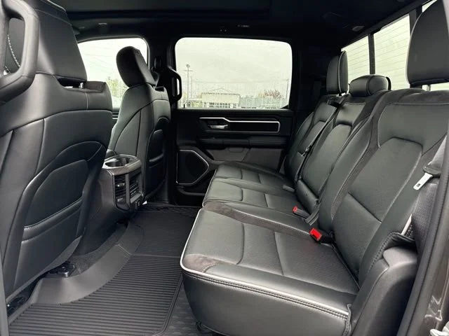 New 2026 Granite Crystal Metallic Clear-Coat Exterior Paint RAM Laramie image 10