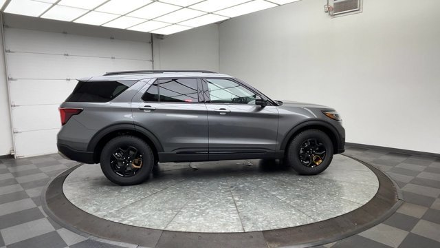 Used 2026 Carbonized Gray Metallic Ford Tremor image 45
