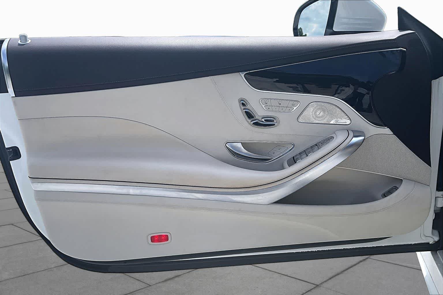 Used 2019 designo Diamond White Mercedes-Benz S 560 image 22