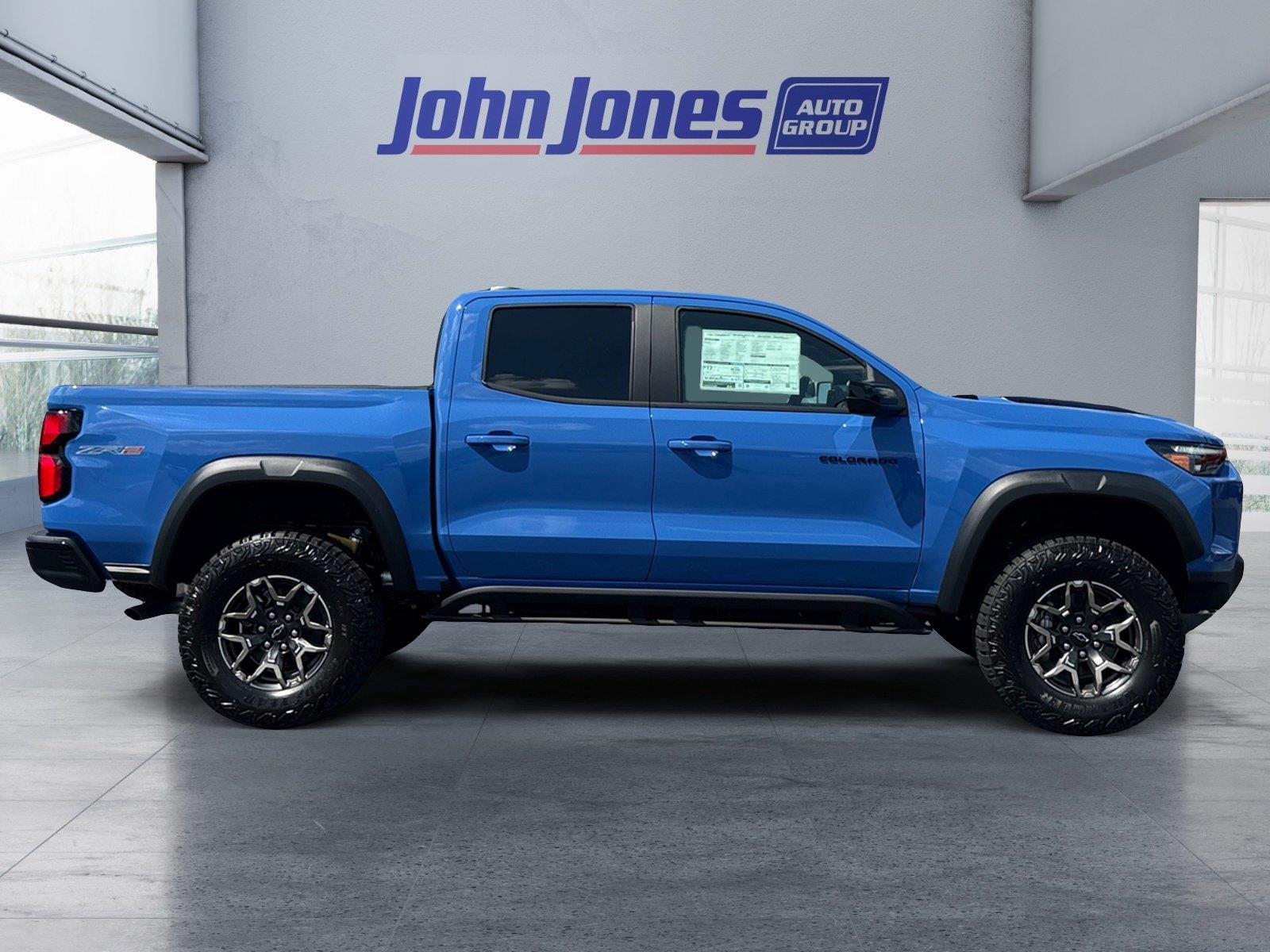 2026 Chevrolet Colorado ZR2 - Photo 6