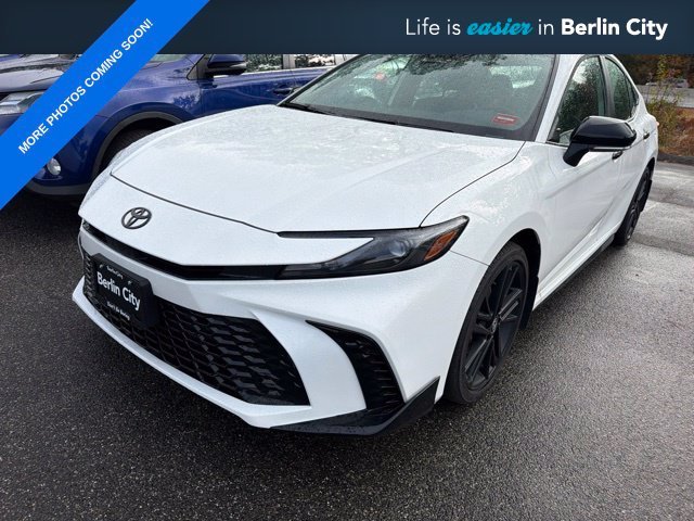 Used 2026 Ice Toyota SE Nightshade image 1