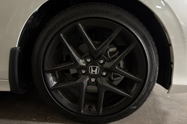 Certified Used 2026 Platinum White Pearl Honda Sport image 5