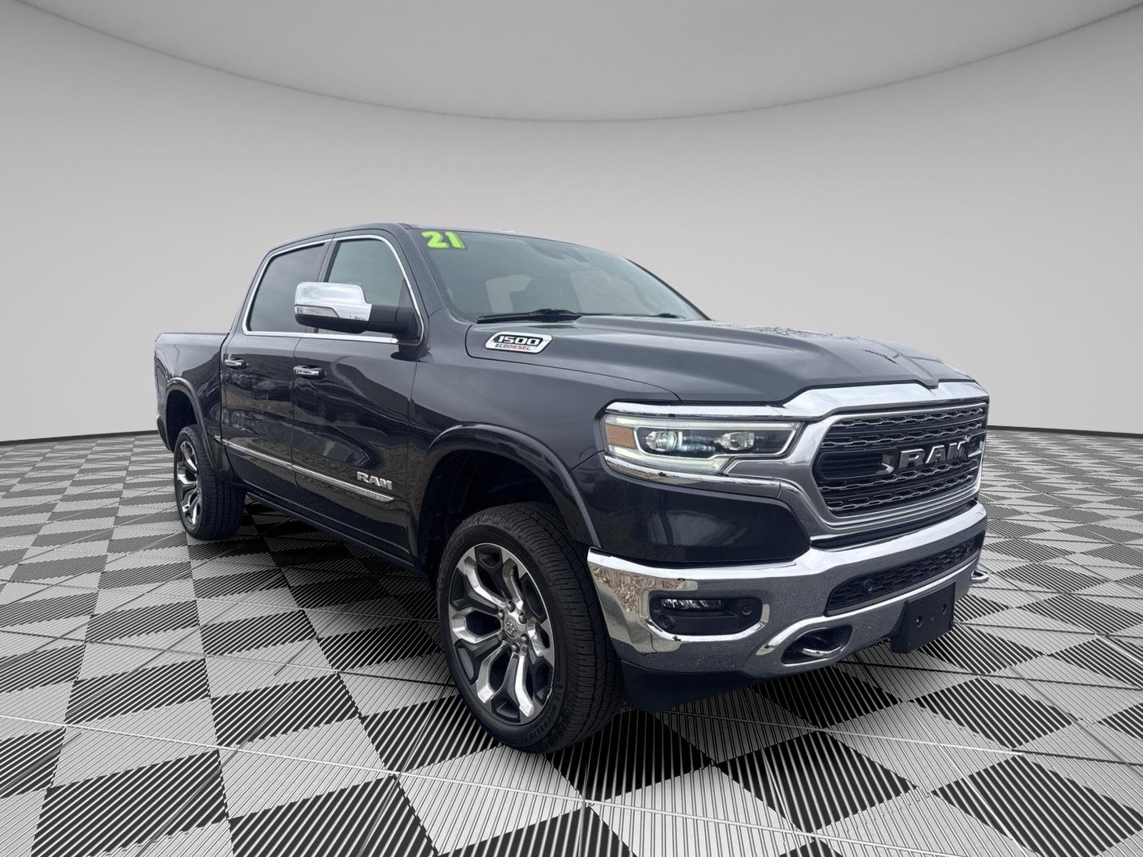 Used 2021 RAM Ram 1500 Pickup Limited with VIN 1C6SRFHM0MN818742 for sale in Kansas City