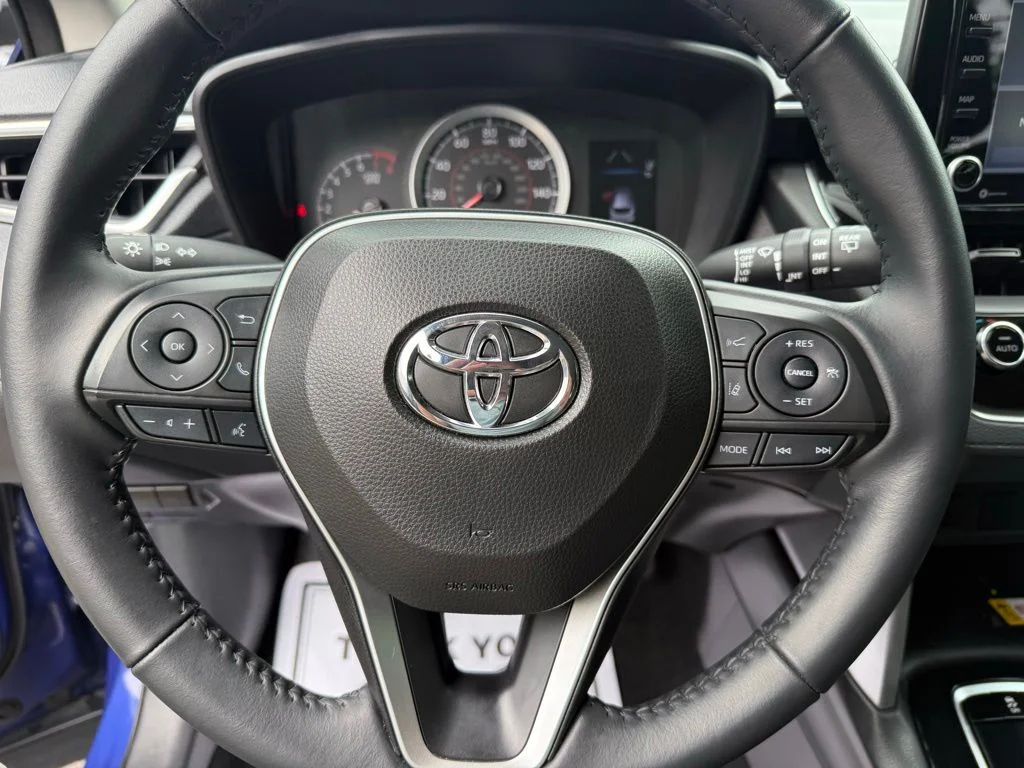 Used 2022 Blue Toyota LE image 13
