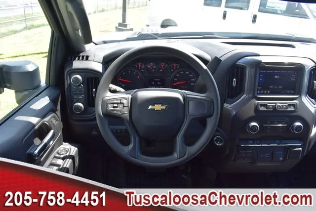 New 2026 Summit White Chevrolet Work Truck image 18