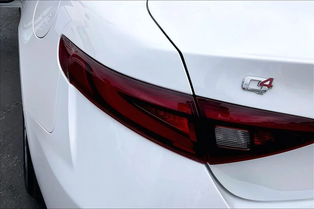 Used 2022 White Alfa Romeo Sprint image 28
