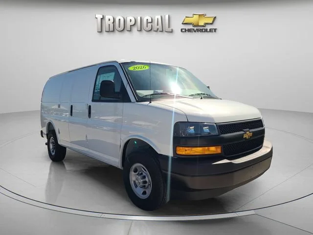New 2026 Summit White Chevrolet WT image 7