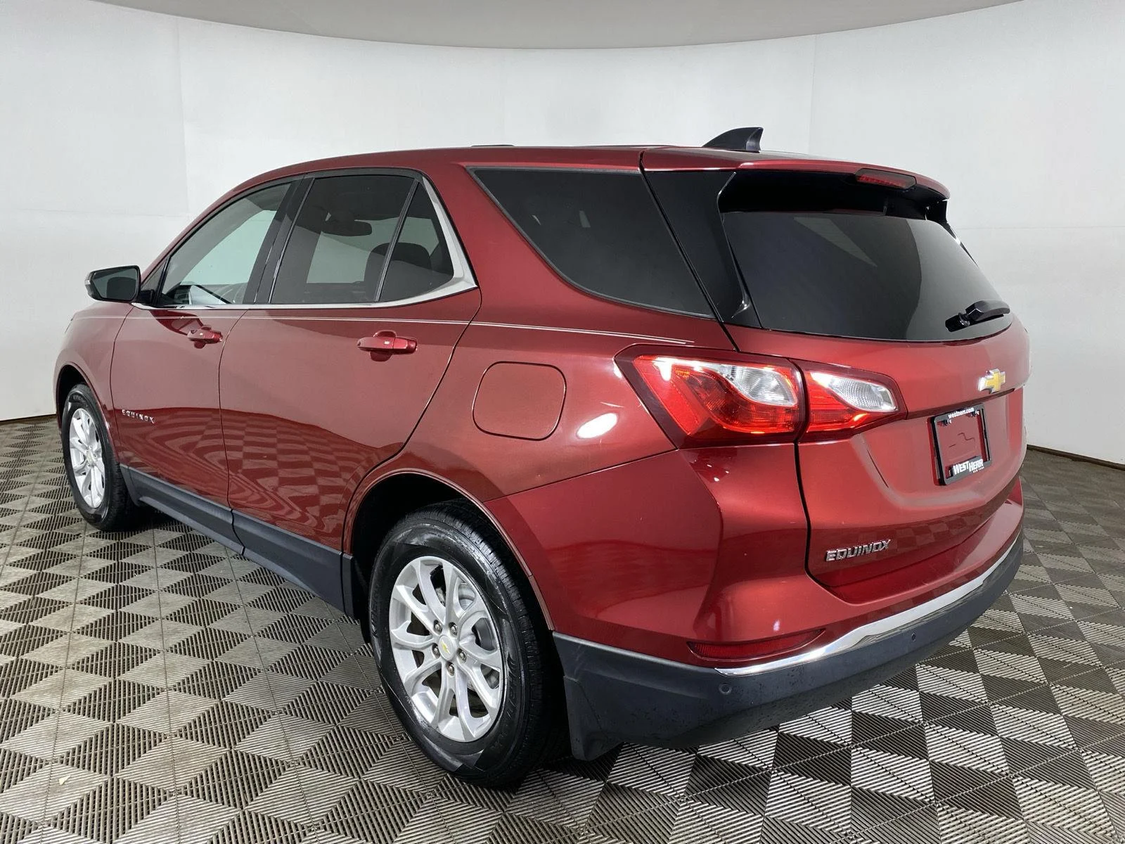 Used 2019 Cajun Red Tintcoat Chevrolet LT image 5