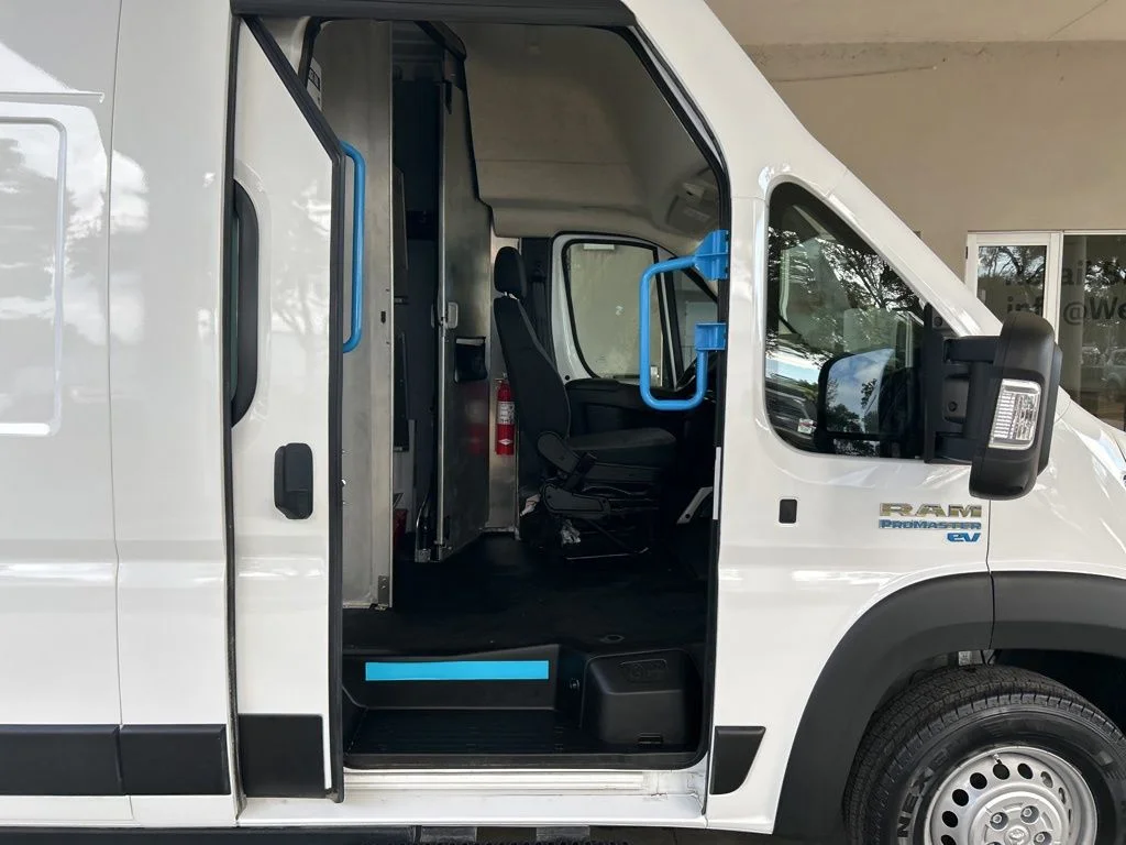 Used 2024 White Ram Super High Roof image 21