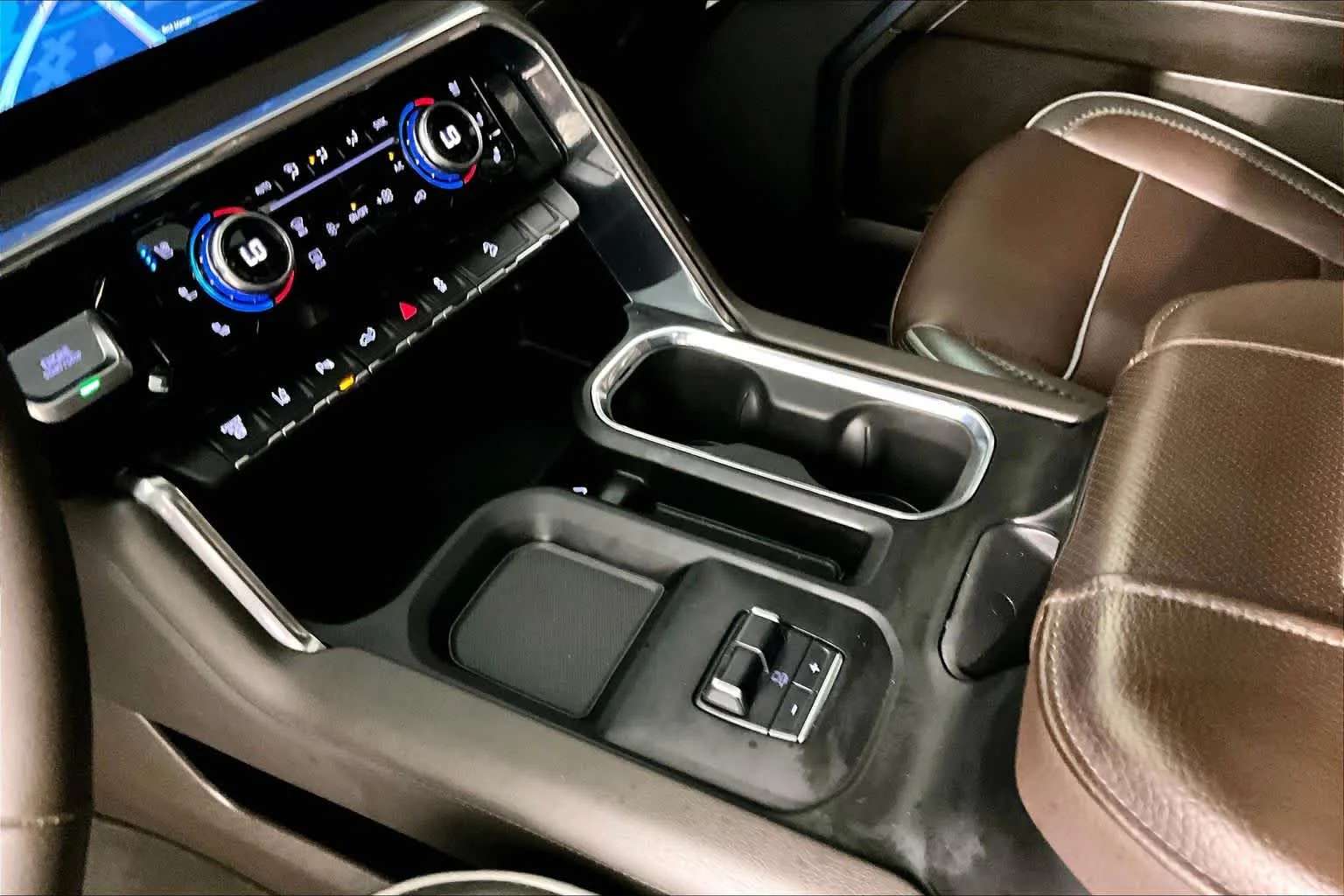Used 2024 Titanium Rush Metallic GMC Denali image 16