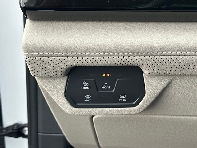 2026 Volkswagen Atlas SE w/Tech - Photo 23