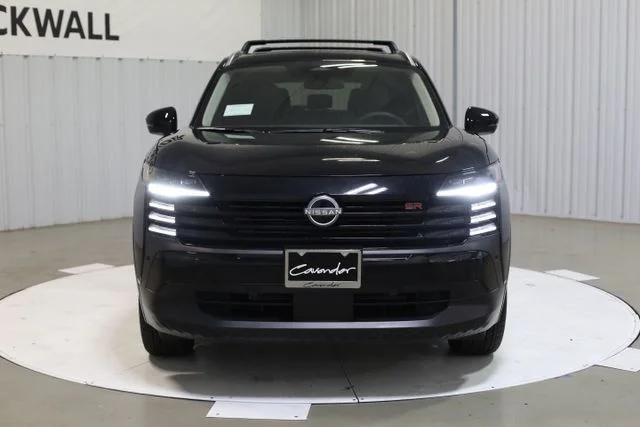 New 2026 Black Nissan SR image 3