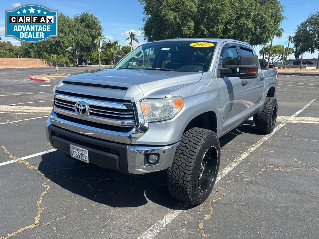 Used 2017 Silver Sky Meta Toyota SR5 image 7