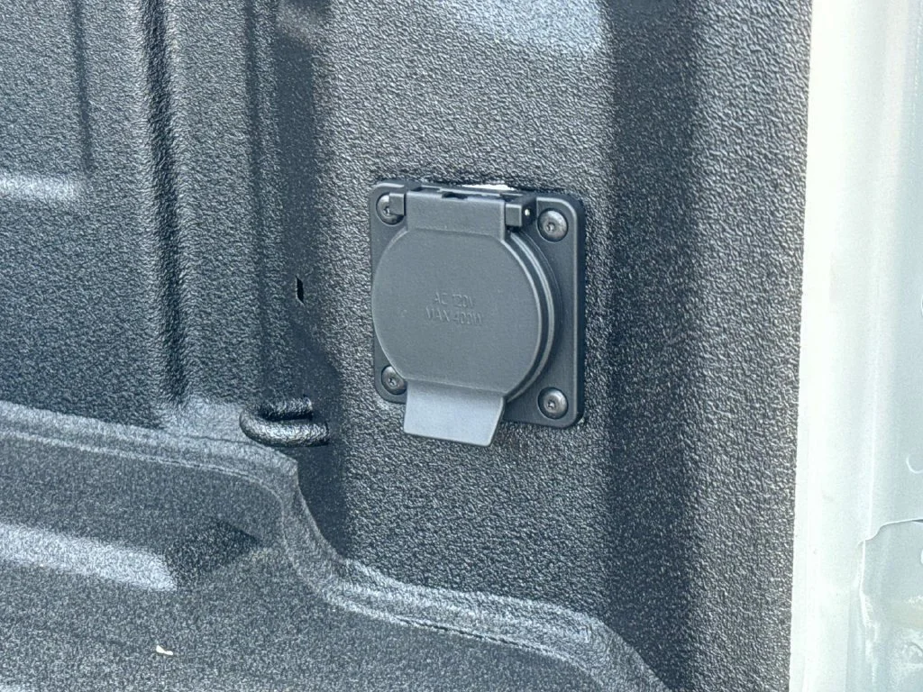 2026 GMC Sierra 1500 AT4X - Photo 23