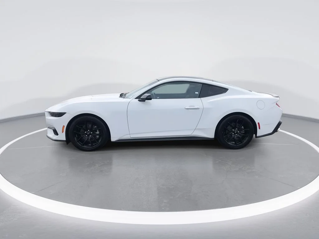 Used 2024 White Ford EcoBoost image 5