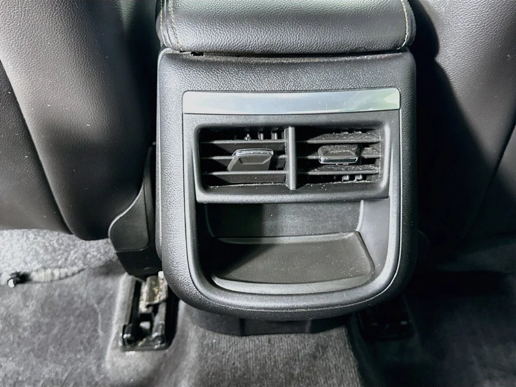 Used 2014 Gold Chevrolet LT image 24