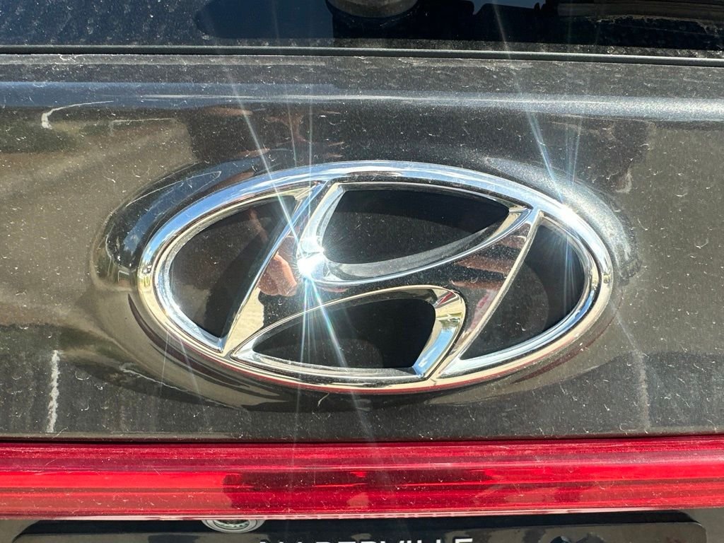 Used 2023 Gray Hyundai Calligraphy image 9