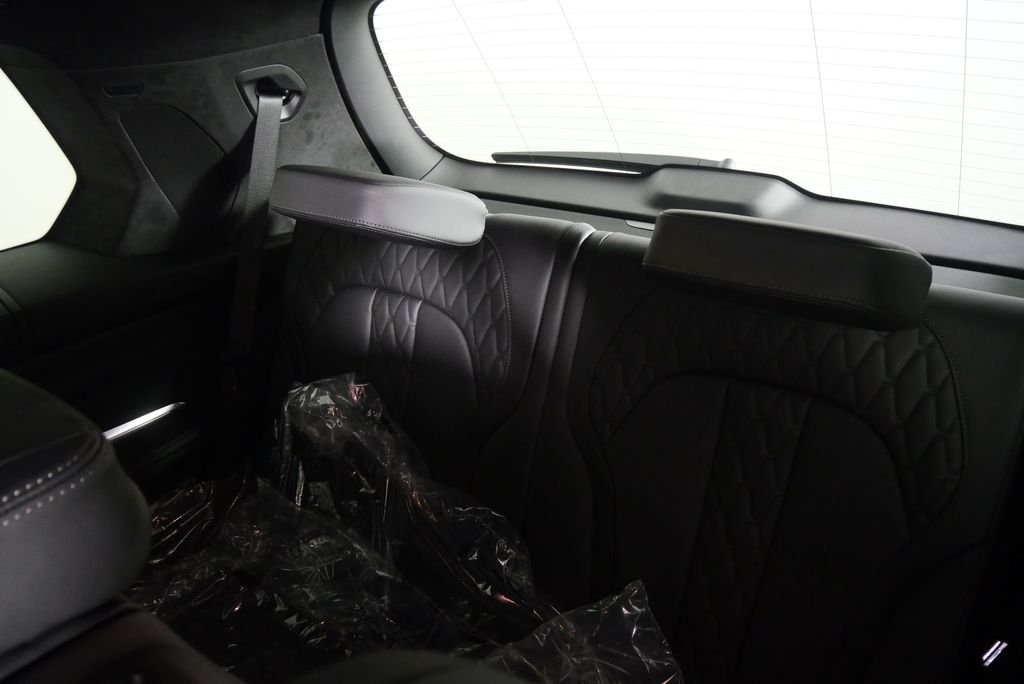 2026 BMW X7 M60i - Photo 18