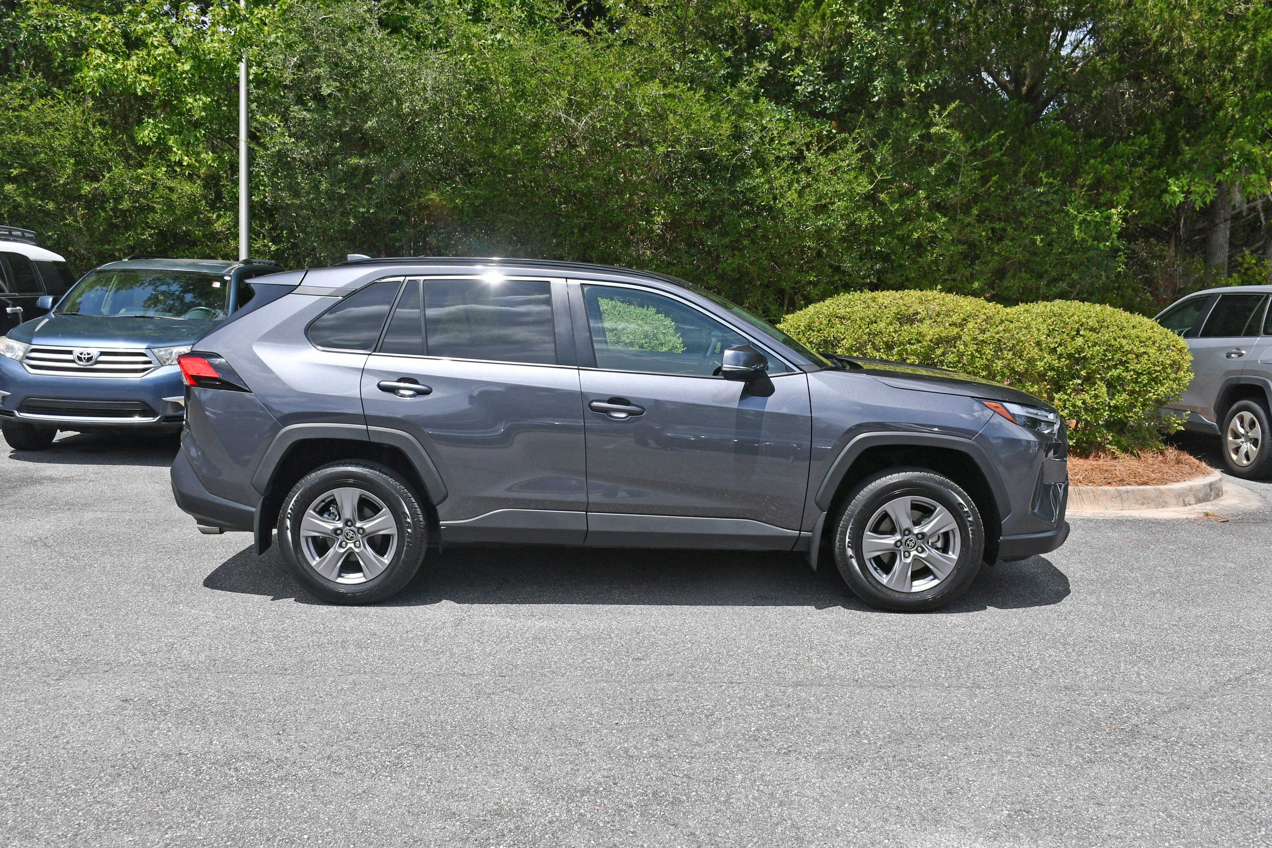 Used 2024 Gray Toyota XLE image 4