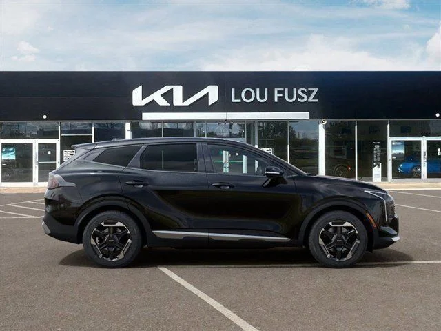 New 2026 Fusion Black Kia S image 7