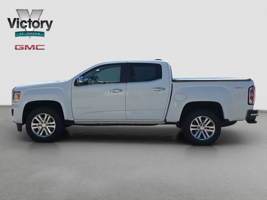 Used 2019 White GMC SLT image 6