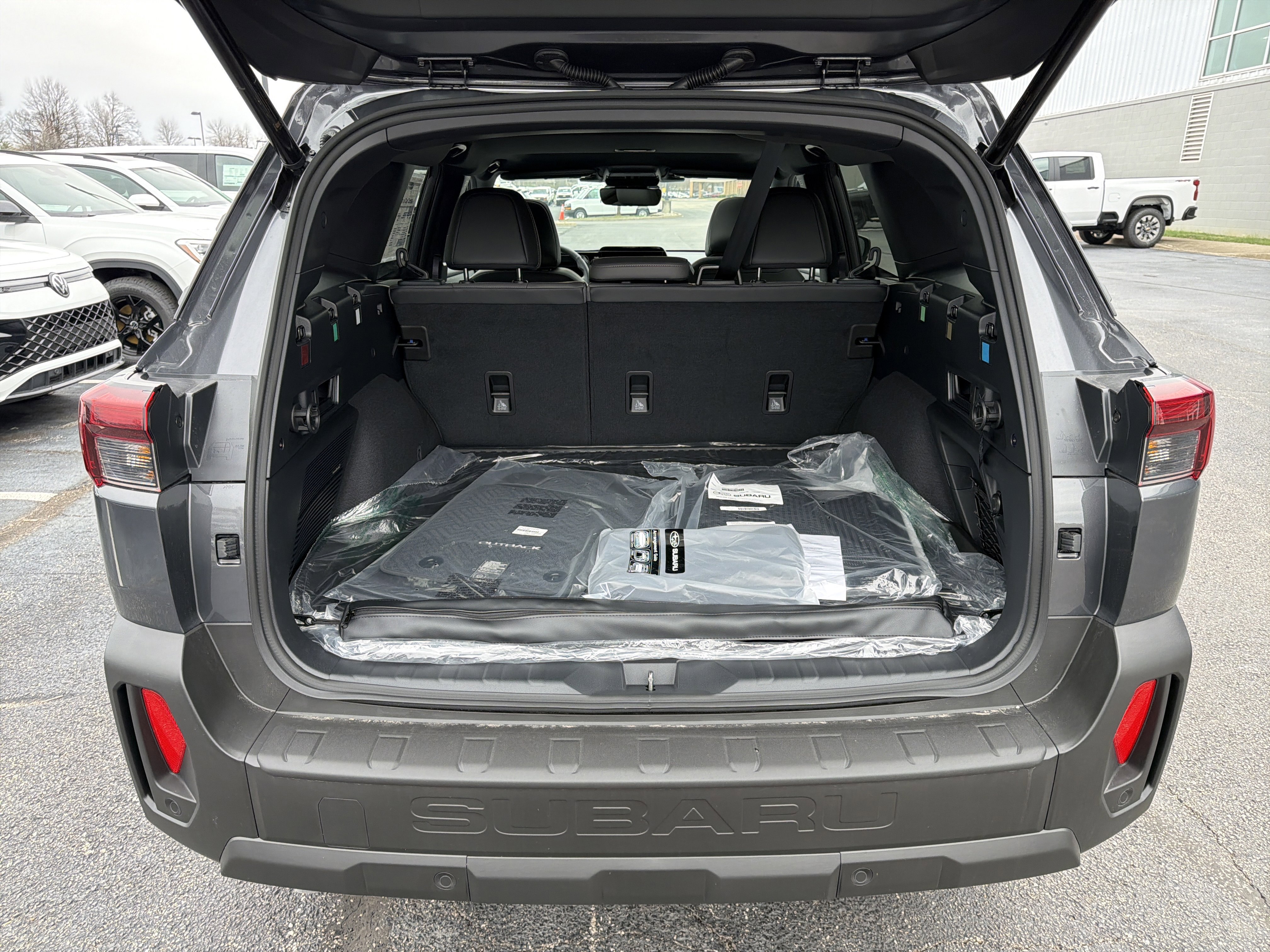 2026 Subaru Outback Limited - Photo 30