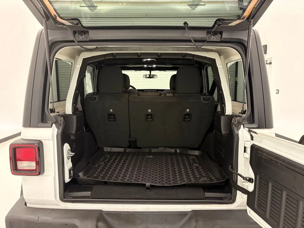 Used 2023 White Jeep Sport image 34