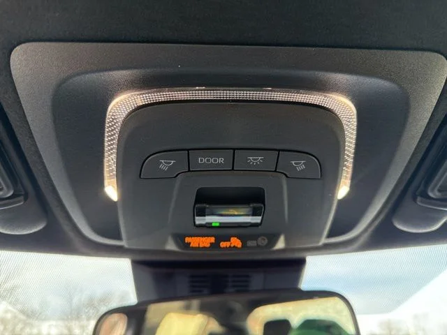 2026 Toyota Corolla SE - Photo 27