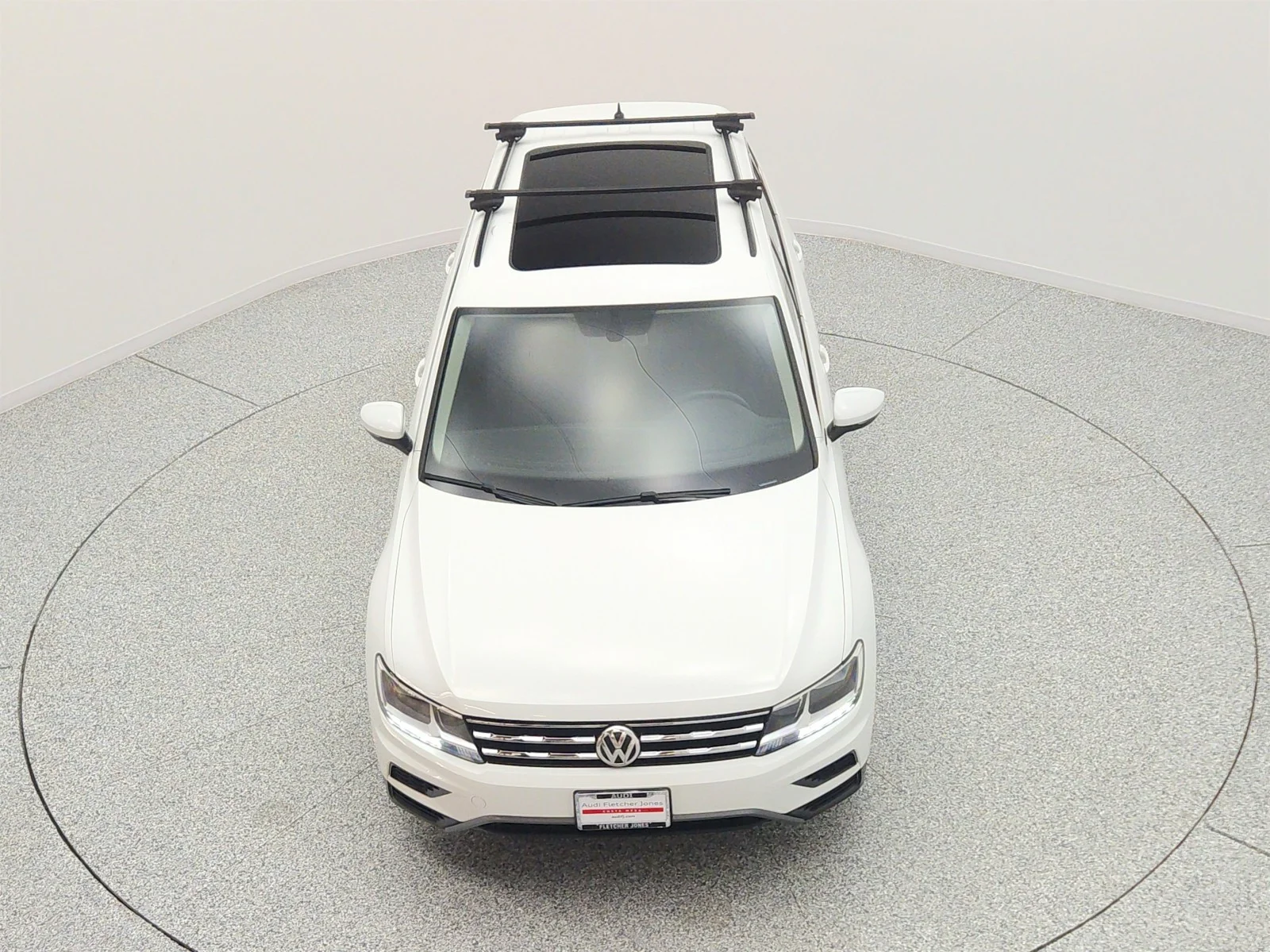 Used 2019 Pure White Volkswagen 2.0T SE FWD image 23