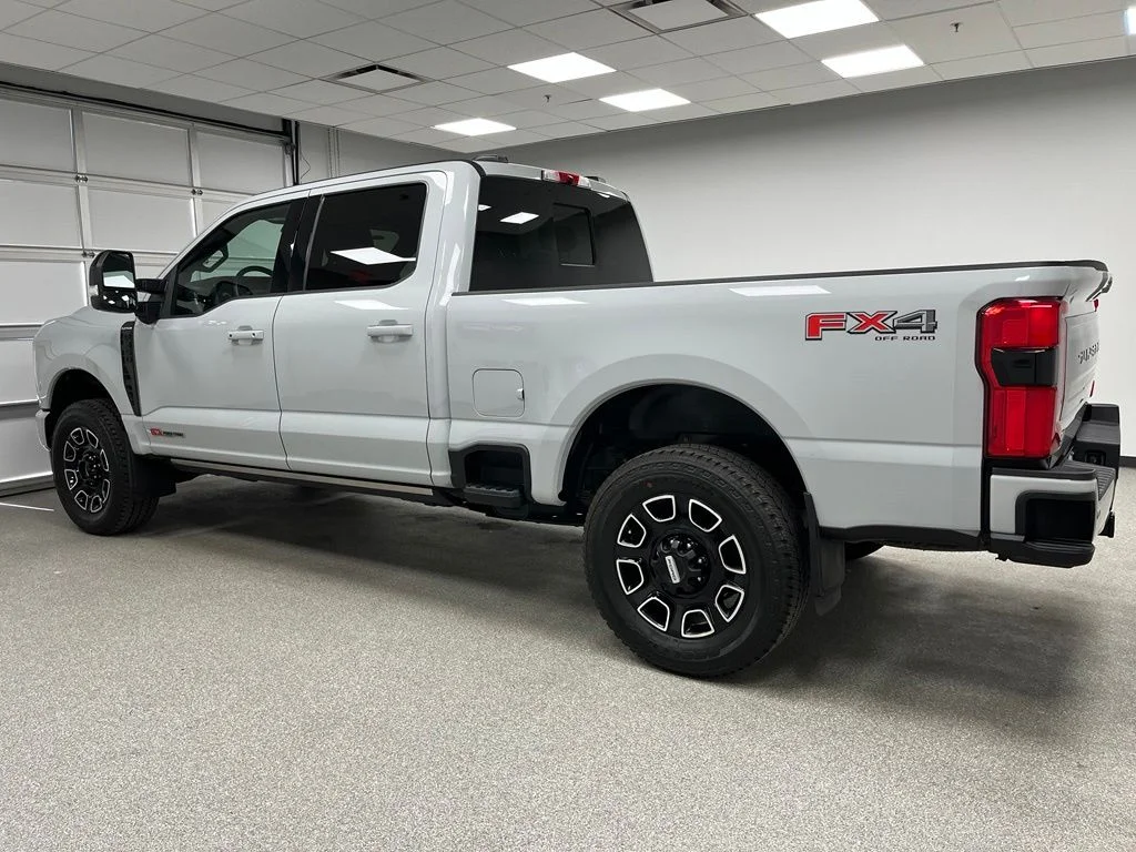 Used 2026 Gray Ford Platinum image 7