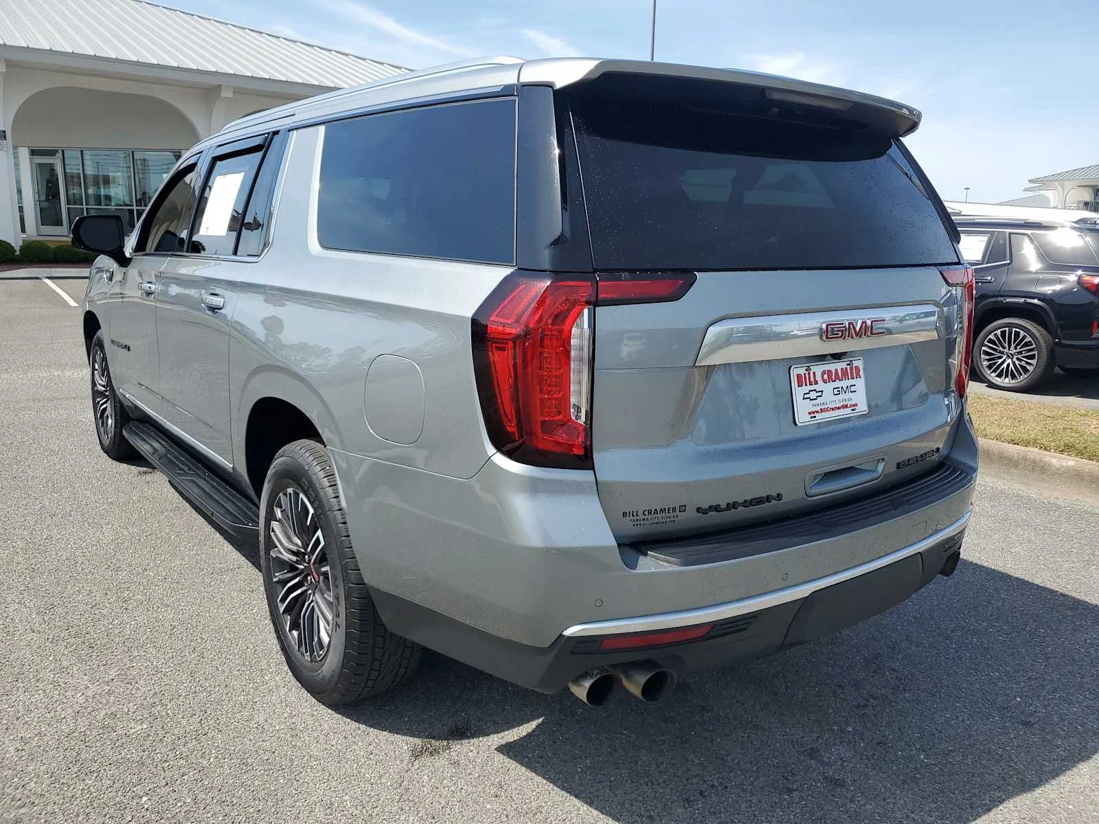 Used 2023 Sterling Metallic GMC Denali image 3