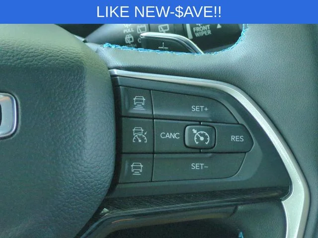 Used 2025 Silver Jeep Trailhawk 4xe image 21