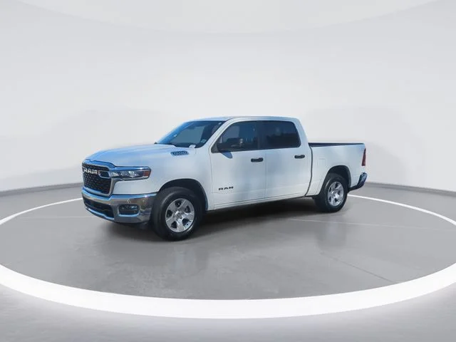 Used 2025 White Ram Big Horn/Lone Star image 4