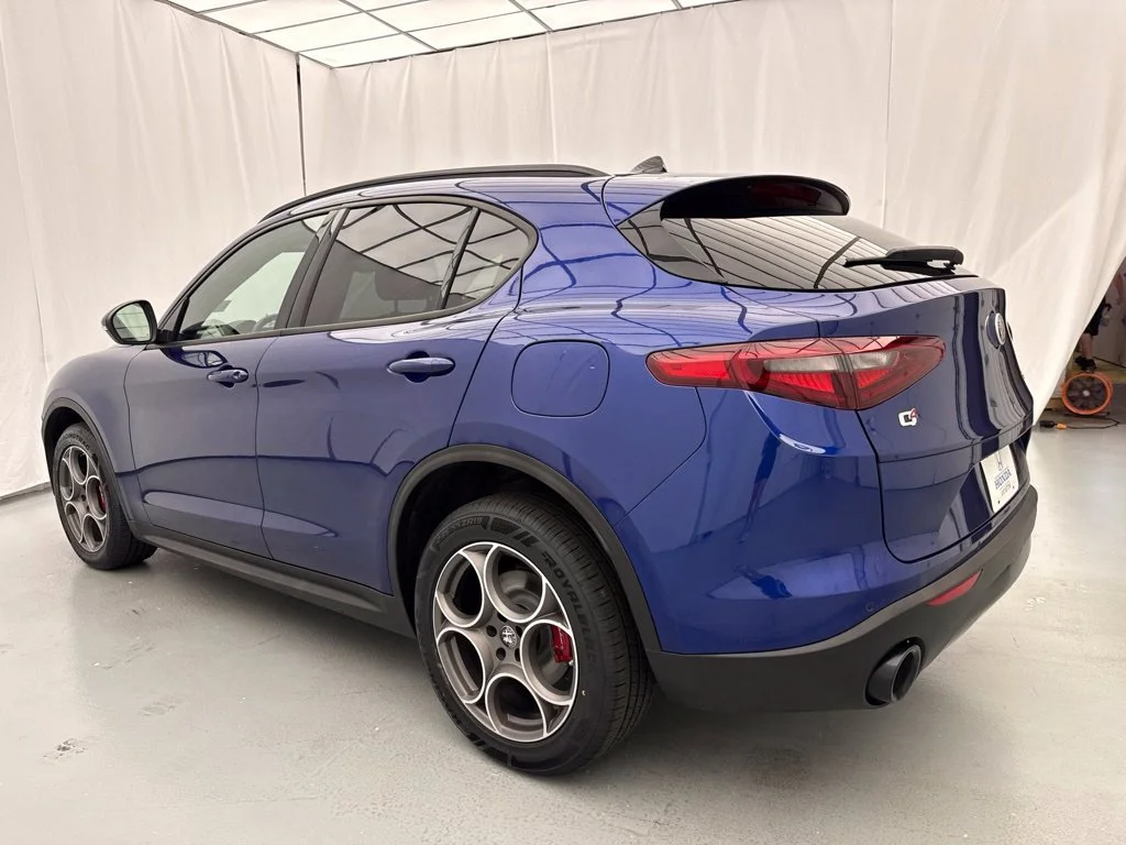 Used 2022 Blue Alfa Romeo Sprint image 5