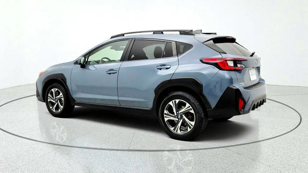 Used 2024 Offshore Blue Metallic Subaru Premium AWD image 7