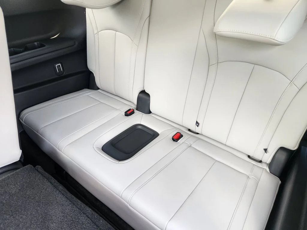 New 2027 MINERAL BLACK INFINITI Luxe AWD image 14