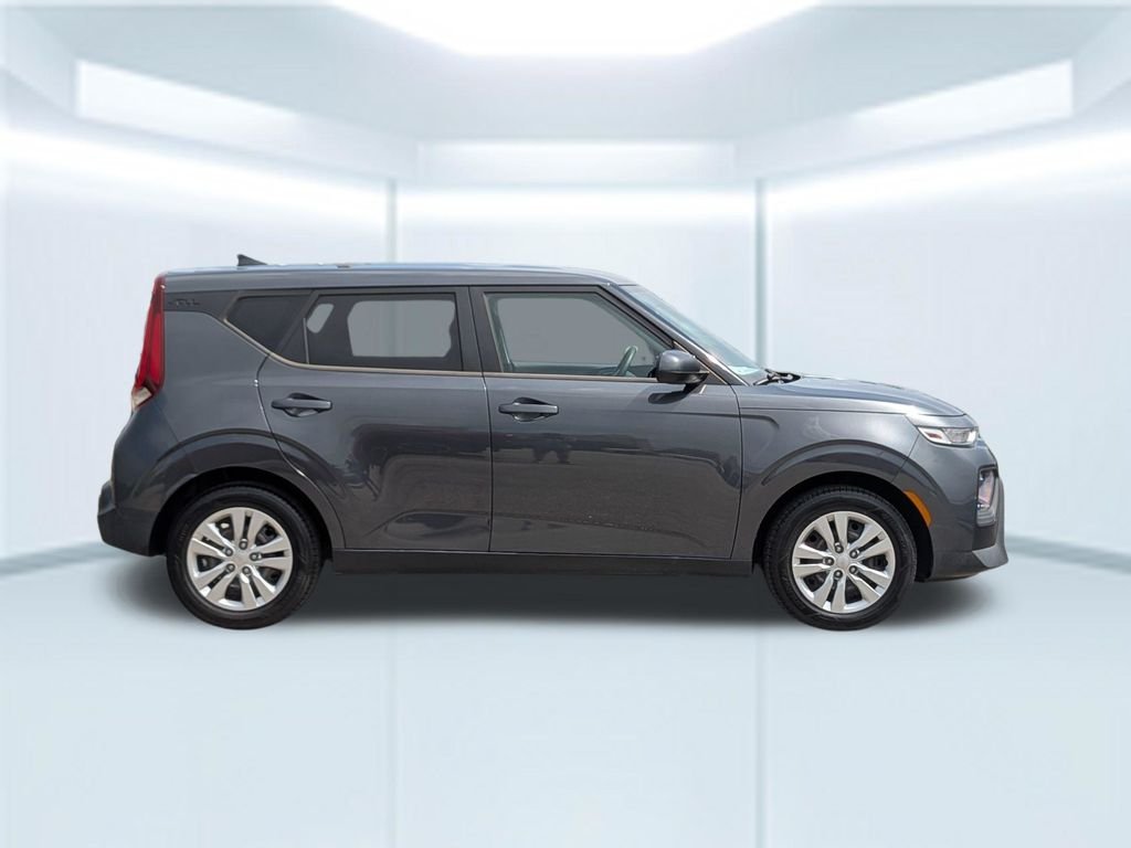 Used 2022 Gray Kia LX image 7