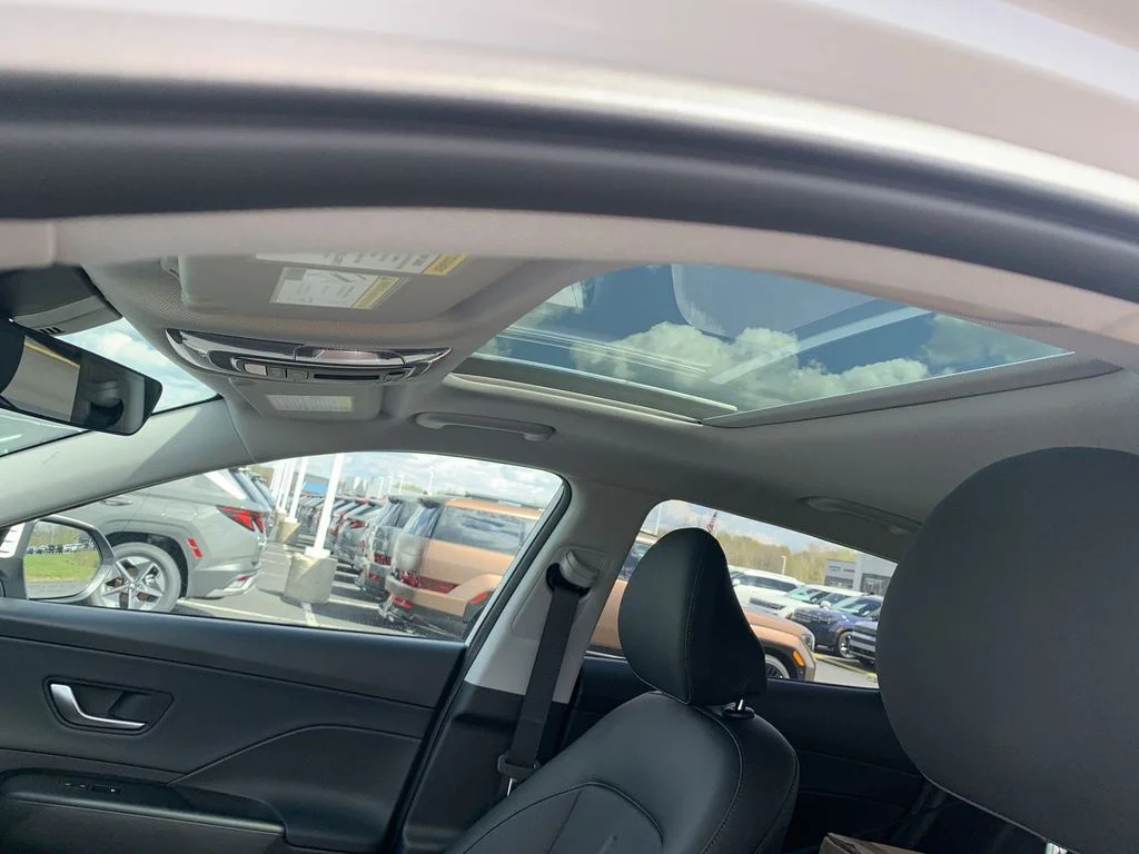 New 2026 White Hyundai Limited image 22