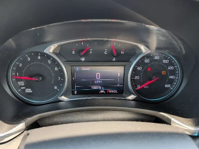 Used 2020 White Chevrolet LT image 10