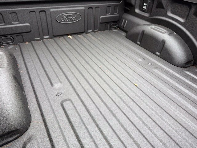 New 2026 Avalanche Ford Platinum® image 7