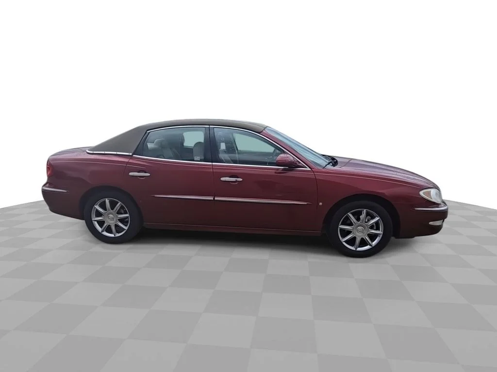 Used 2007 Red Buick CXL image 9