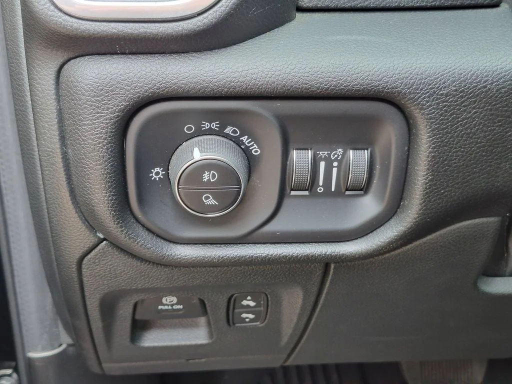 Used 2023 Black Ram Laramie image 13