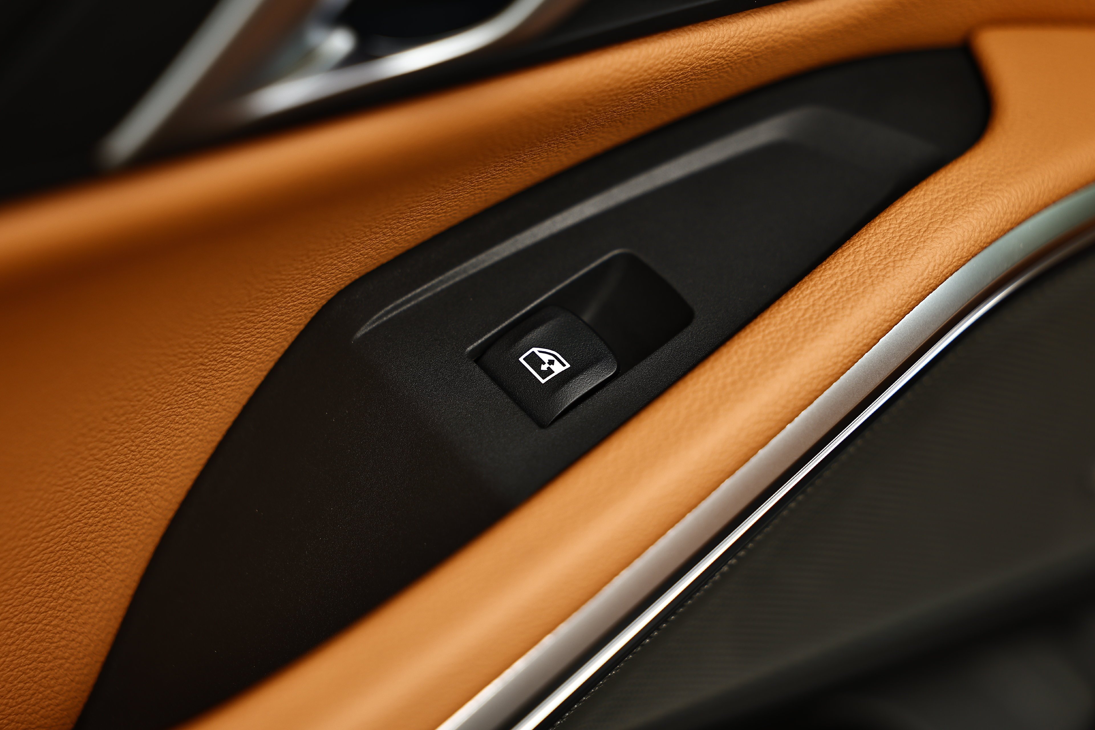 New 2026 Black Sapphire Metallic BMW 330i image 24