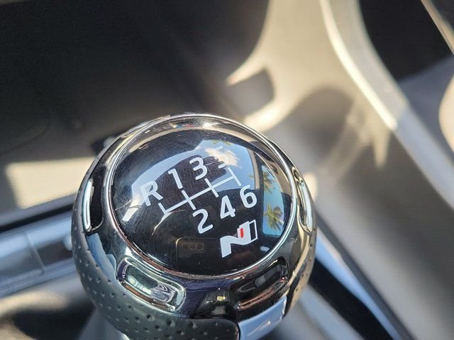 2025 Hyundai Elantra N - Photo 25