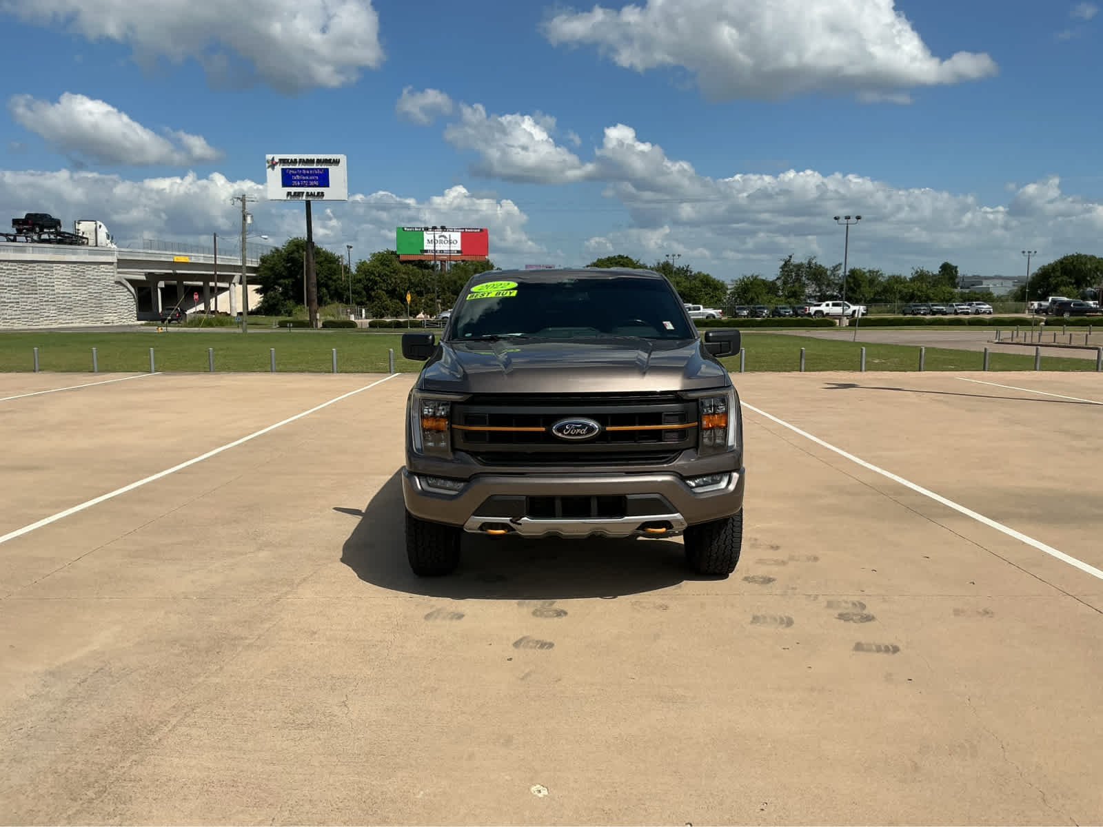 Used 2022 Stone Gray Metallic Ford Tremor image 3