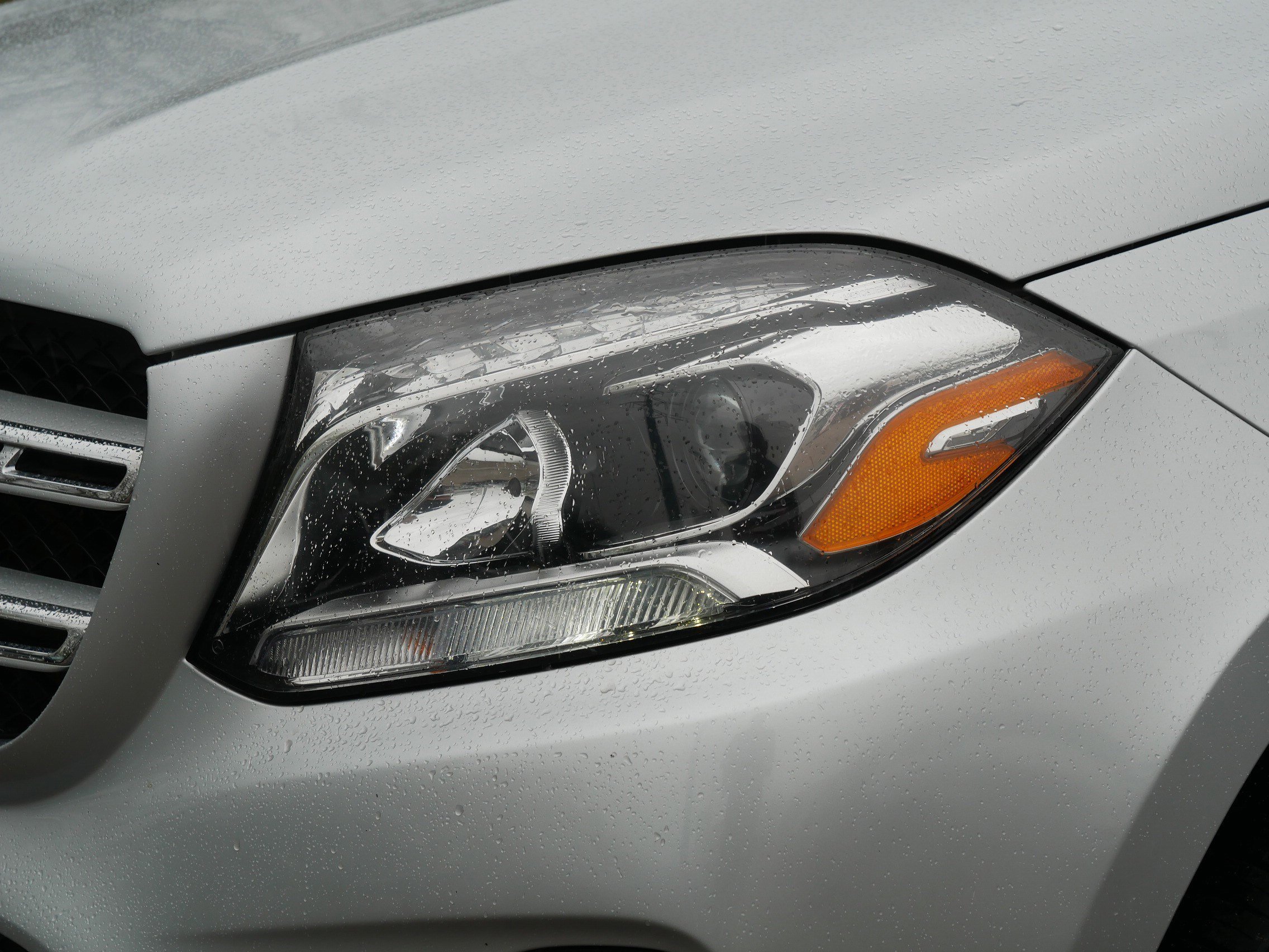Used 2018 Silver Mercedes-Benz GLS 450 image 16